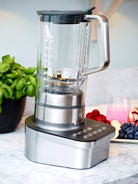 Bordblender står på køkkenbordet