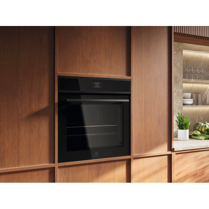 Electrolux - Pyrolyseovn - COP900B
