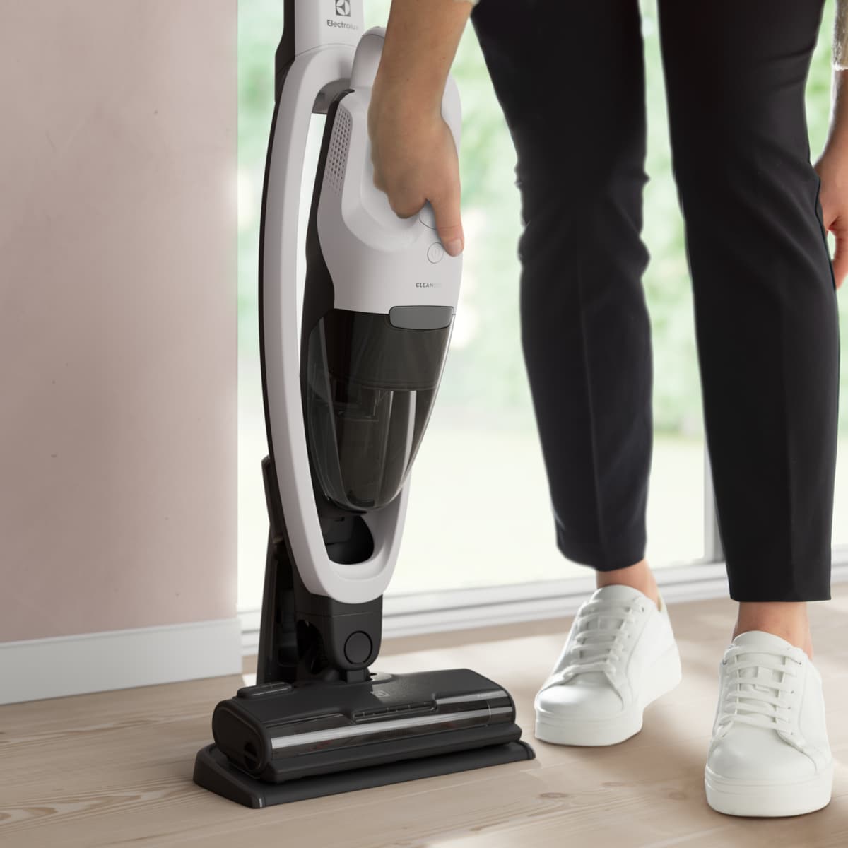 Electrolux - Ledningsfri støvsuger - ES52CB18SH