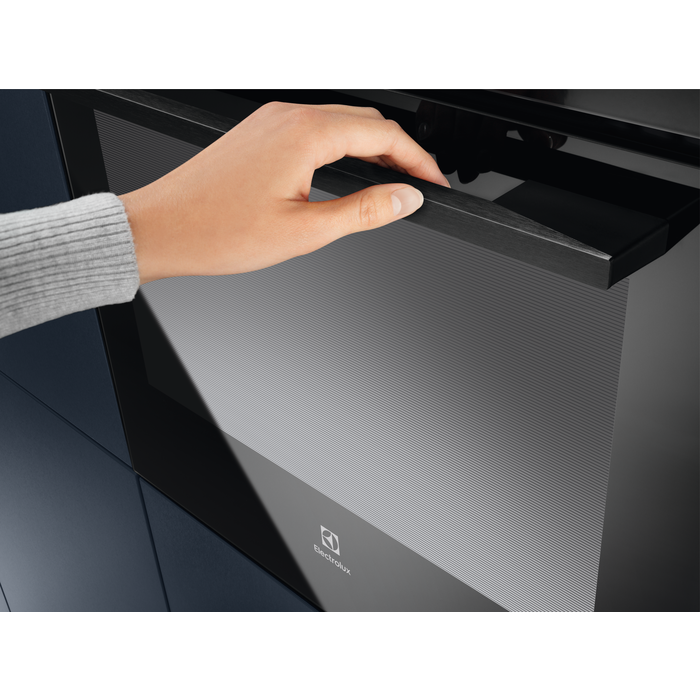 Electrolux - Pyrolyseovn - EOK8P2B0