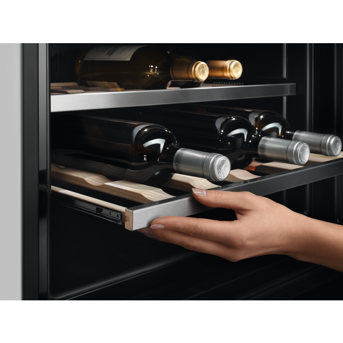 Electrolux - Vinkøleskabe - KBW5T