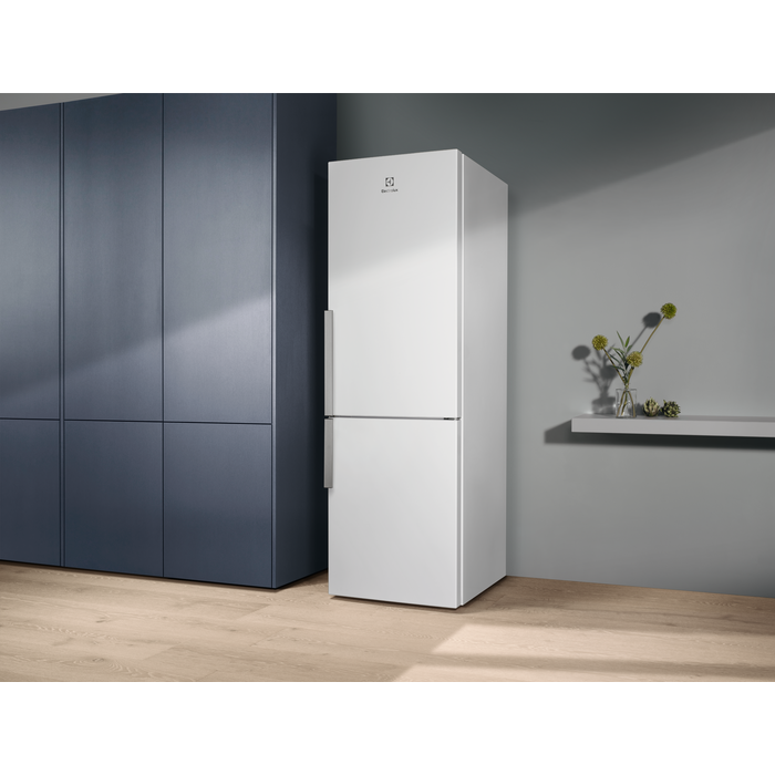 Electrolux - Køle-/fryseskab - NNP2LE34WR
