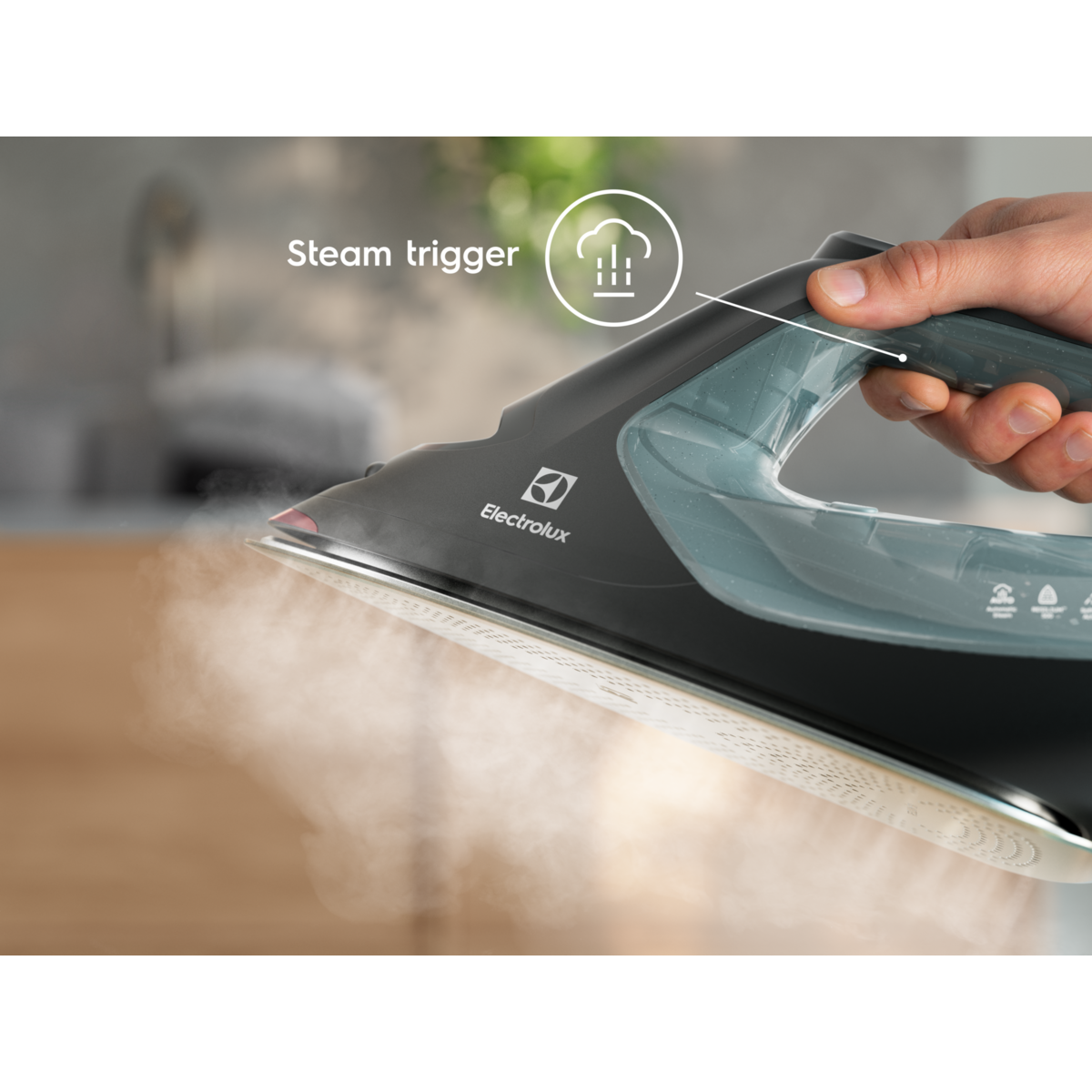Electrolux - Dampstrygejern - E8SI2-6OG