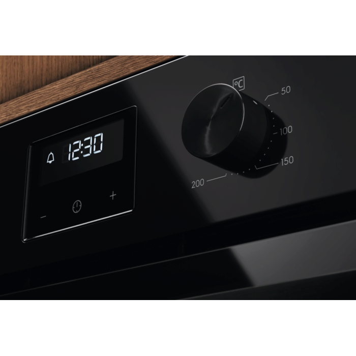 Electrolux - Indbygningsovn - COB410K