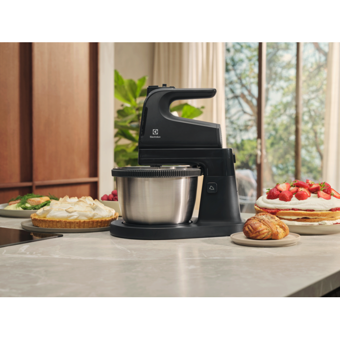 Electrolux - Håndmikser - ESM4B