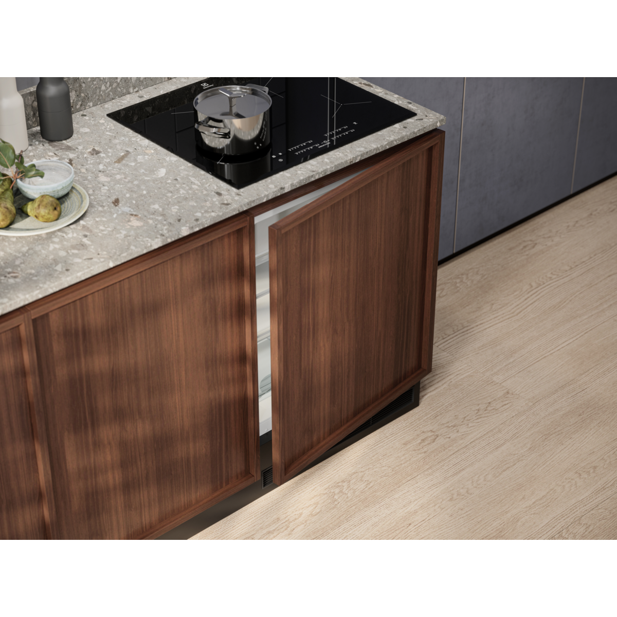 Electrolux - Integreret fryseskab - LYB3AE82R