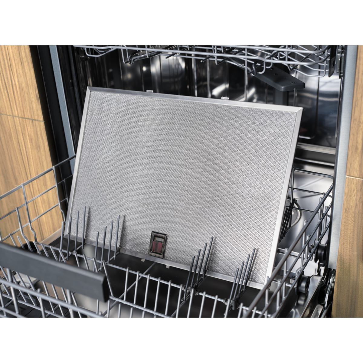 Electrolux - Loft-, bord- og frithængende emhætter - LFK819W