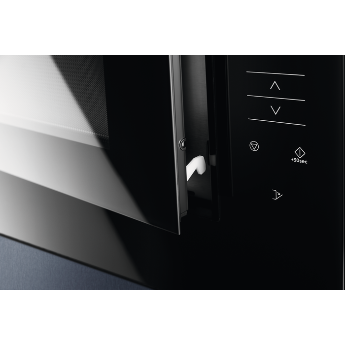 Electrolux - Mikrobølgeovn - EM260B