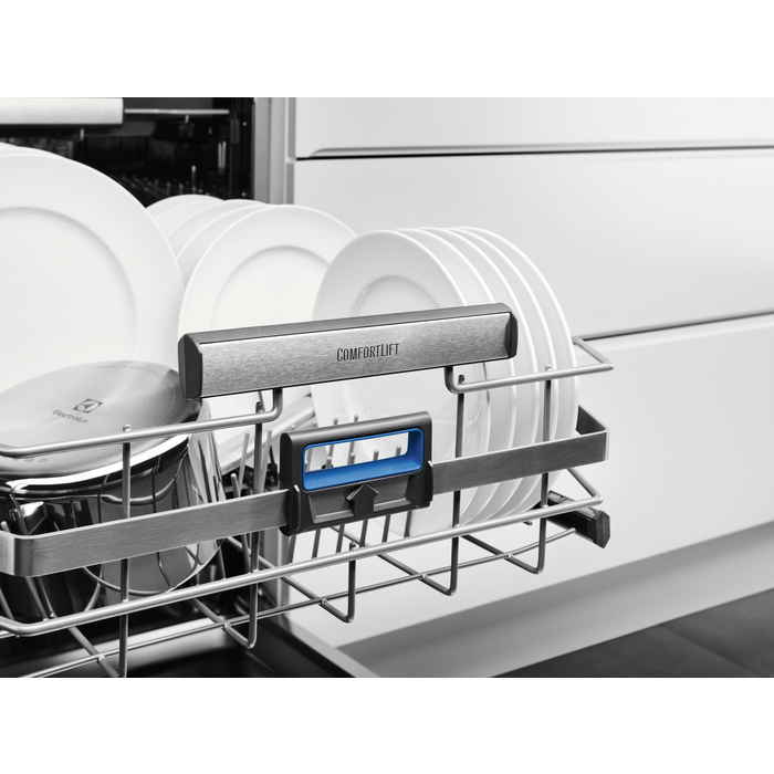 Electrolux - Fritstående opvaskemaskine 45-60 cm - ESC87311UW