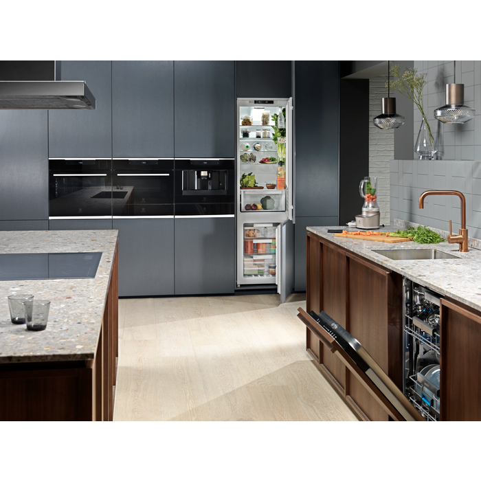 Electrolux - Integreret opvaskemaskine 45-60 cm - EEC67310L