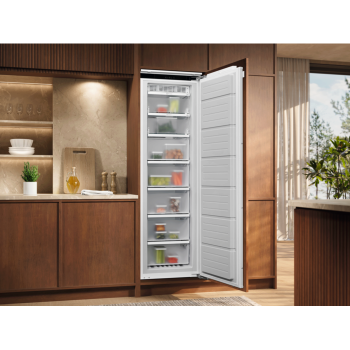 Electrolux - Integreret fryseskab - EUN7NE18C