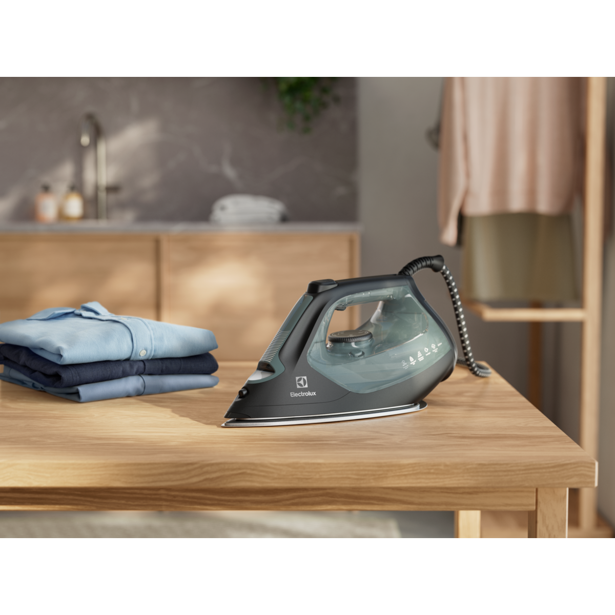 Electrolux - Dampstrygejern - E7SI2-6OG