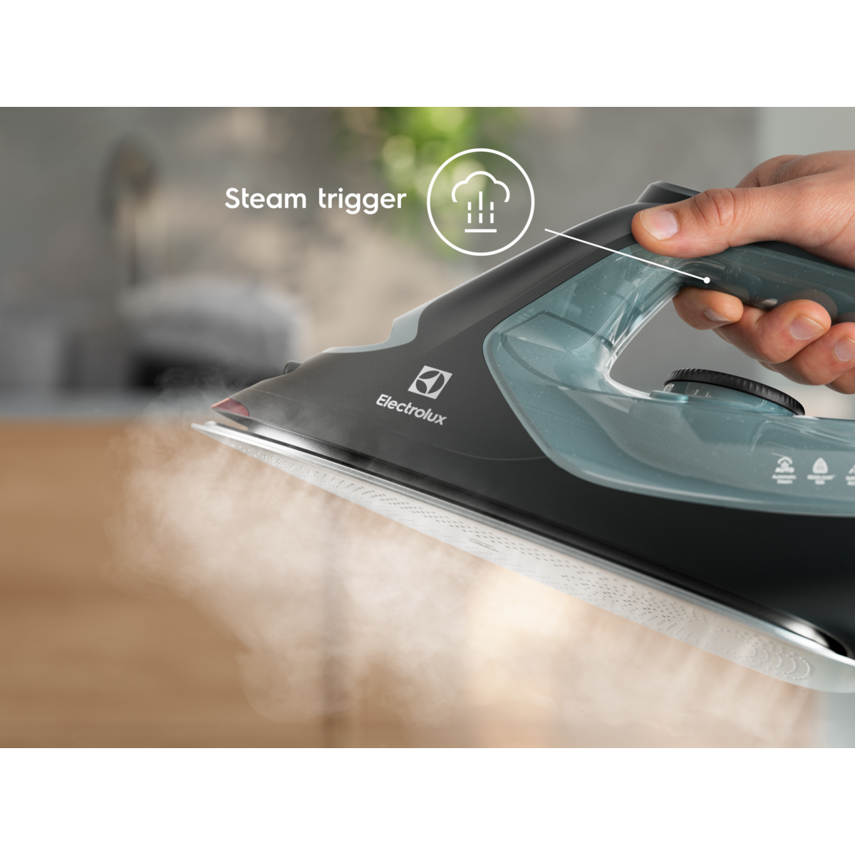Electrolux - Dampstrygejern - E7SI2-6OG