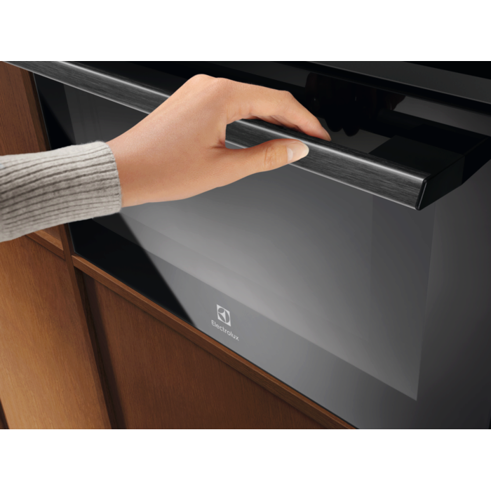 Electrolux - Indbygningsmikroovn - COM900CB
