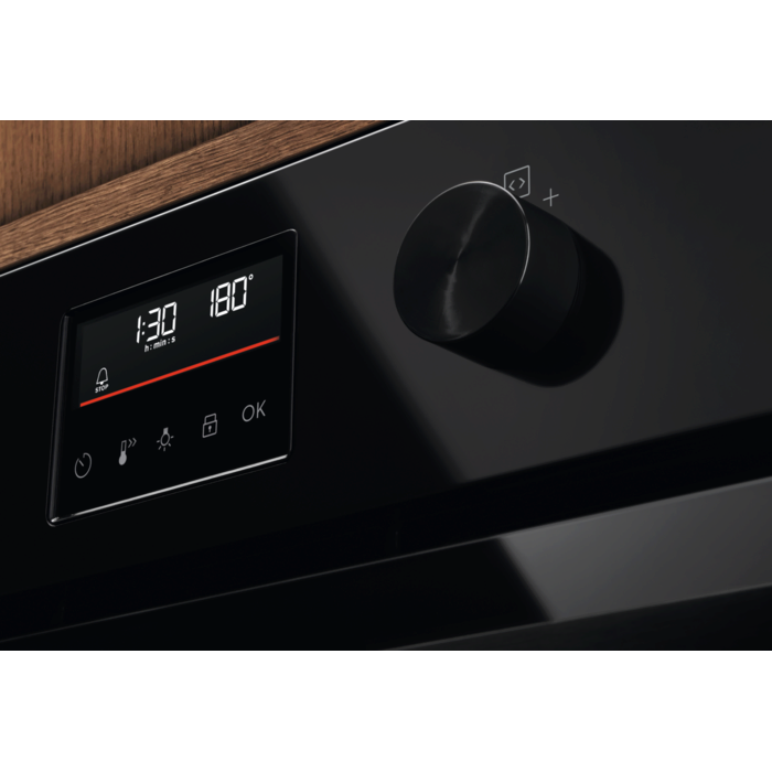 Electrolux - Pyrolyseovn - Y4POF06BK