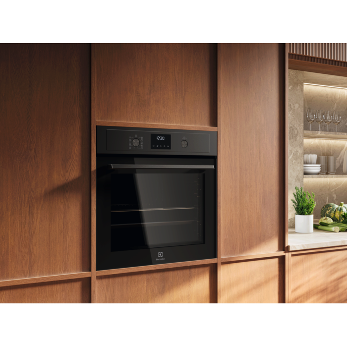 Electrolux - Pyrolyseovn - COP802B