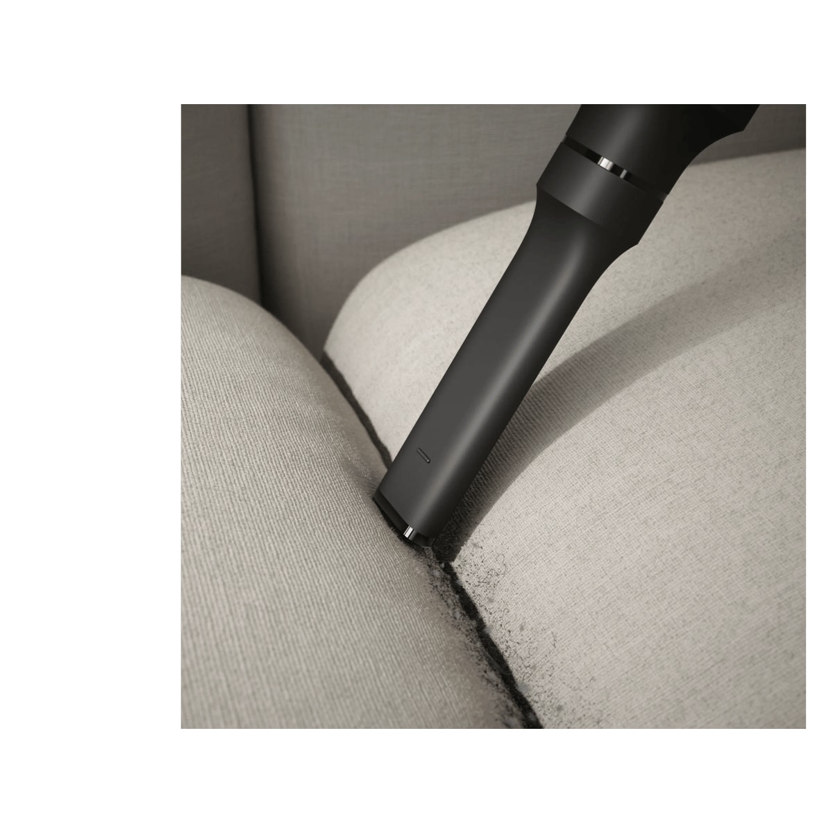 Designed to reach deep into tight spaces and narrow gaps