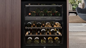 Vink&#xF8;leskab i et k&#xF8;kken