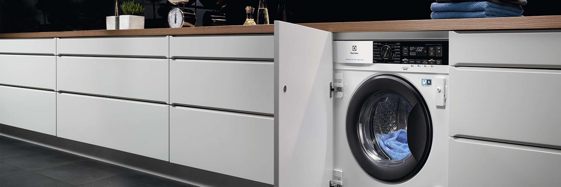 Electrolux' integreret vaske-/tørremaskine