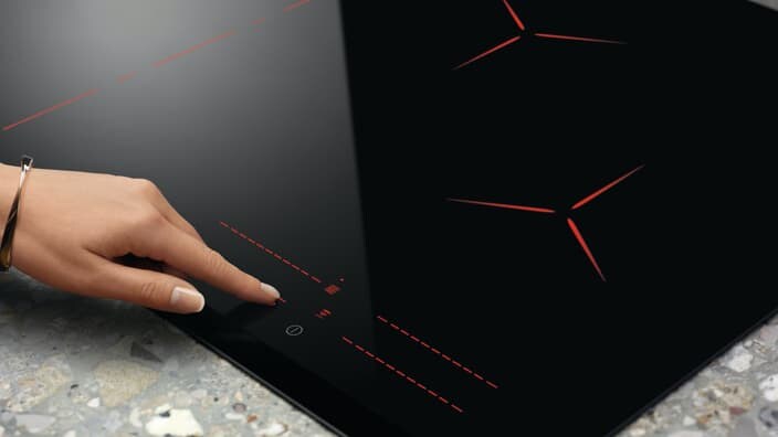 Kogepladel med ActiveTouch-funktion