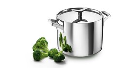 Stor gryde med broccoli