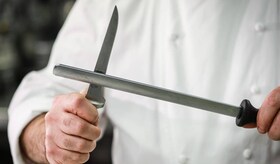 sharpening knife