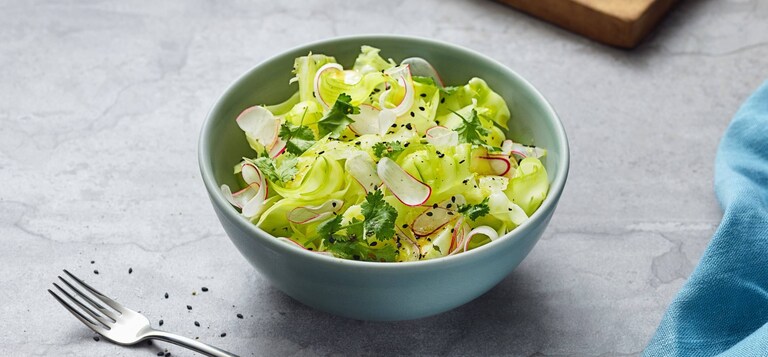 Broccolistammesalat