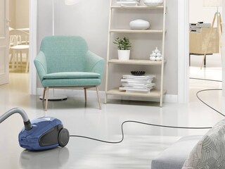 Støvsuger med lang ledning