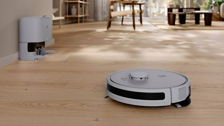 Robotstøvsuger i en stue.